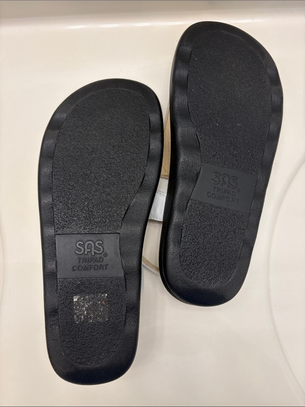 SAS White Leather Cork Footbed Thong Sandals - Picture 3 of 3